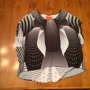 Clover Canyon cutout sleeve blouse Sz M💕